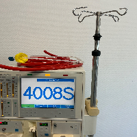 Fresenius Medical Care 4008 S Hemodialysis Machine image 2